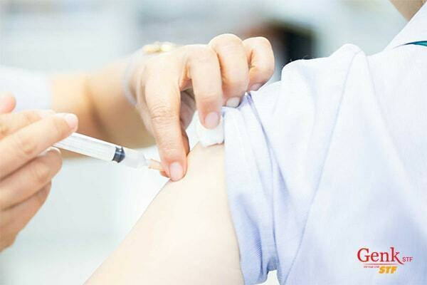 Tiêm phòng vacxin viêm gan B là cách bảo vệ gan hiệu quả