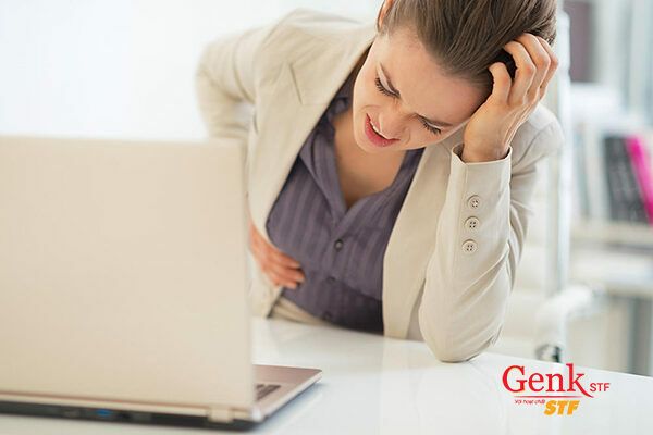 Đau bụng bên phải cảnh báo nguy cơ ung thư đại tràng giai đoạn muộn