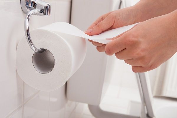Đại tiện bất thường là dấu hiệu điển hình ung thư đại tràng giai đoạn cuối