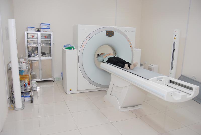 Hiện nay có hai phương pháp xạ trị chính thường được sử dụng cho các bệnh nhân ung thư thực quản là xạ trị ngoài và xạ trị áp sát.