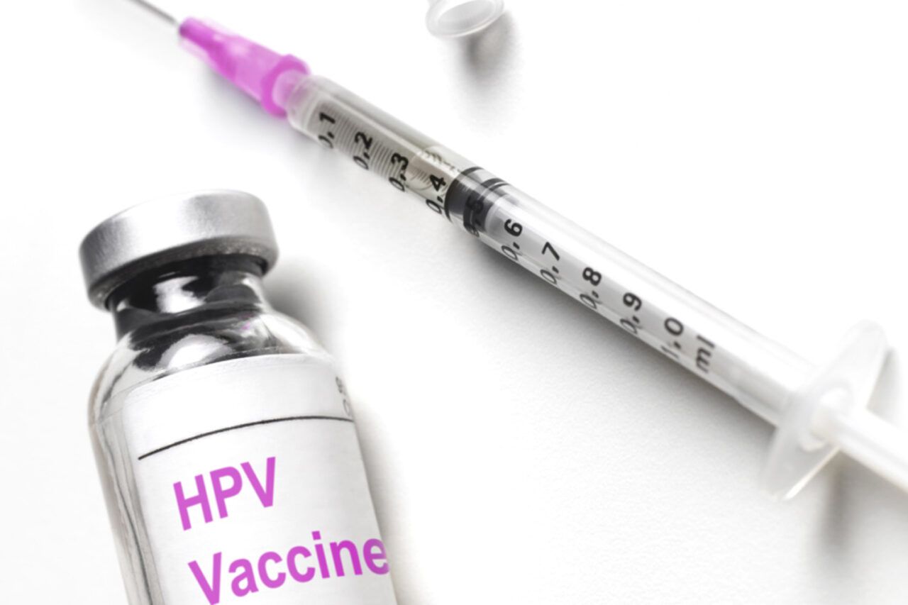 Chích ngừa ung thư cổ tử cung với vắc xin HPV