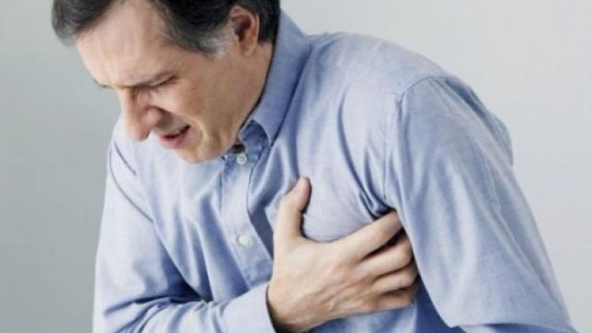 Dấu hiệu ung thư phổi giai đoạn cuối thường là ho dai dẳng, đau ngực, khó thở…