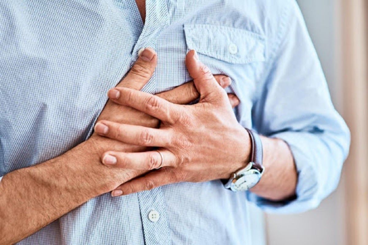 Ho, tức ngực, khó thở là những triệu chứng điển hình của ung thư phế quản