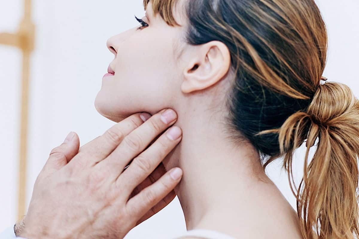 Bệnh nhân cần thực hiện một số phương pháp chẩn đoán tuyến giáp hoặc sinh thiết tế bào