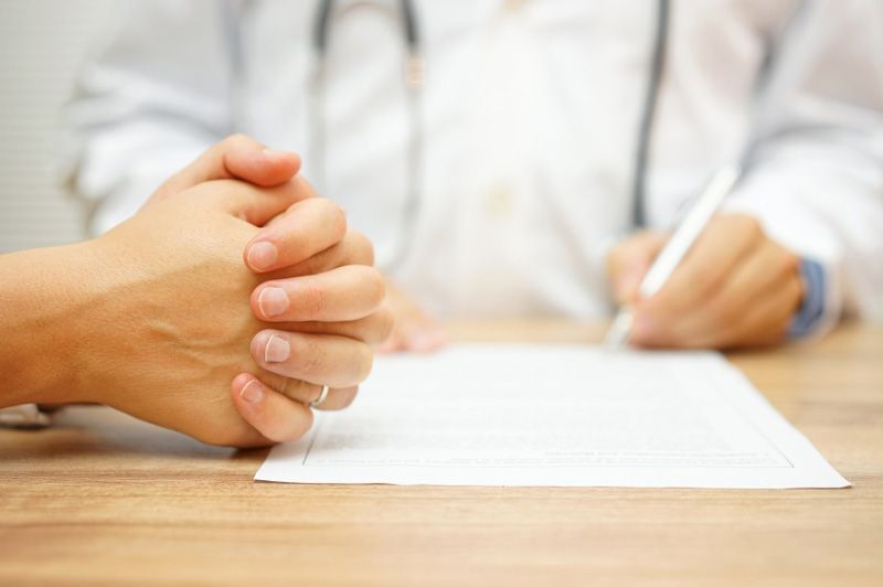 Bệnh ung thư có lây không là thắc mắc của nhiều người